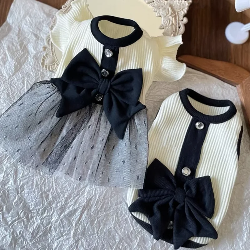 Dog Princess Dress Summer Pet T-Shirt Dog Clothes for Small Dogs Black Lace Retro Puppy Skirt Chihuahua Bichon Girls Dog Costume